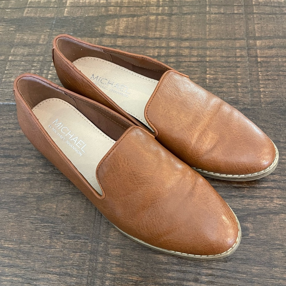 Beautiful brown loafers, size 6.5